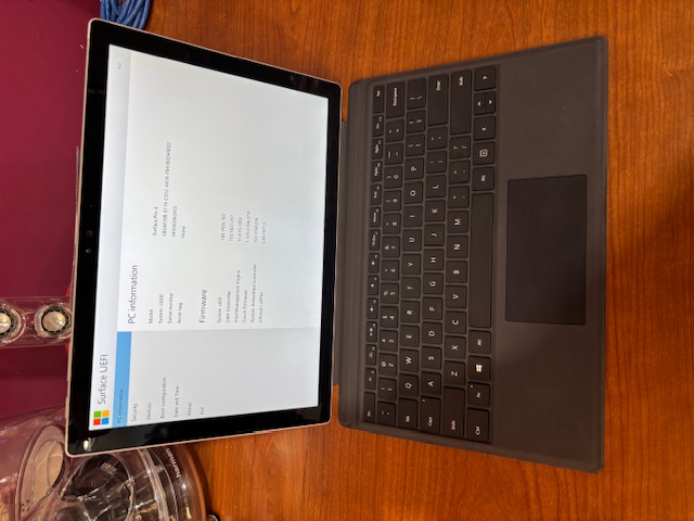 Microsoft Surface 4 Pro (2015)(304912)
