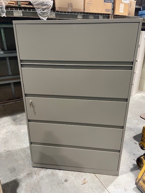 Steelcase Lateral Filing Cabinet (305842)
