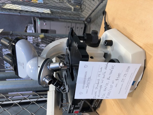 Zeiss Standard 14 Lab Microscope (304782)