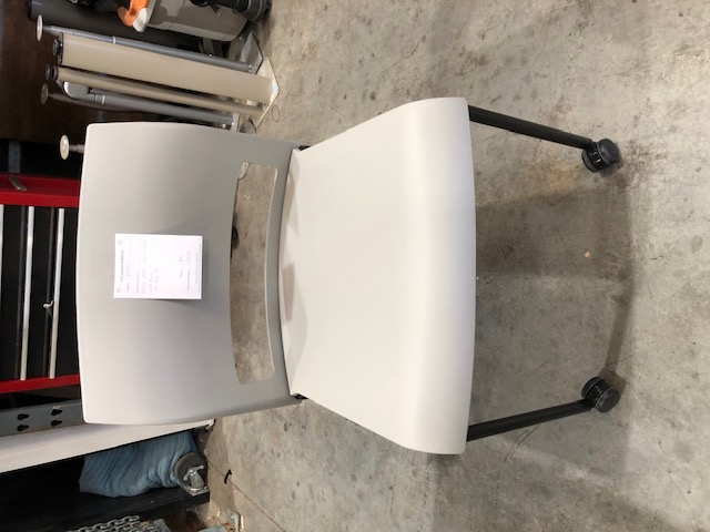 Steelcase Plastic Chair w/ wheels (305469)