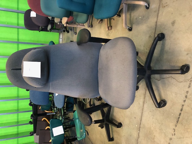 Grey Office Chair, with Adjustable Headrest (302889)