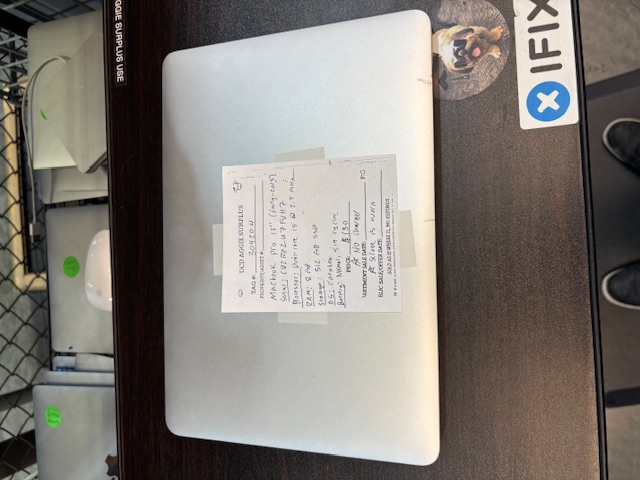 Macbook Pro 13" (early-2015)(304204)