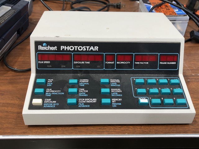 Reichert photostar model 1706 120 volts 60 Herts 0.12 amps (no cord) (306562)