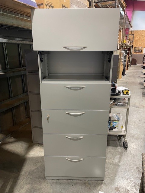 Grey Steelcase Lateral Filing Cabinet (305797)