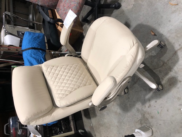 White Office Chair (304094)