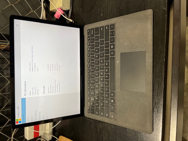 Microsoft Surface Laptop 2 (2018) (305722)