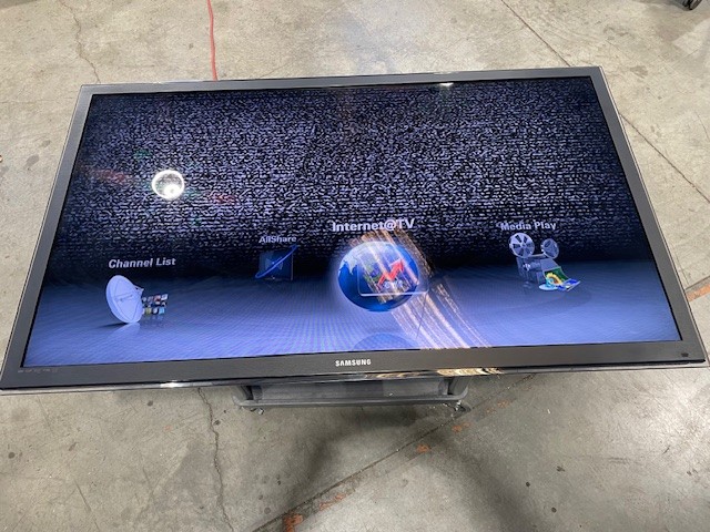 Samsung 65" LED-LCD HDTV (305849)