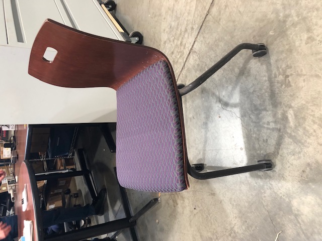 Chair with Wooden Back, Wheels, and No Armrests (304579)