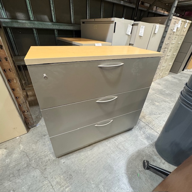 Steelcase Storage/Filing Cabinet Unit (305031)