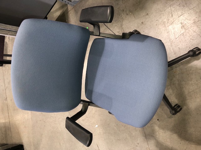 Steelcase Vecta Kart Conference Chair $75  (304444)