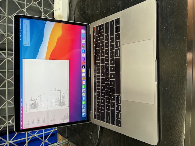Macbook Pro 13" (2017) (305432)