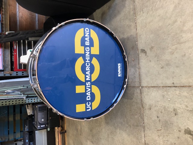 Ludwig Ultimate Series 30-IN Black Marching Dulled Bass Drum LUMB30PB (w/UCDavis Logo and case) (305664)