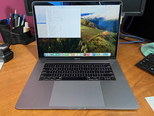 Macbook Pro 15" (2018) (305582)