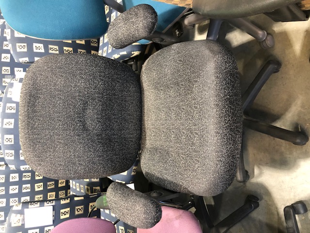 Grey/black office chair (306923)