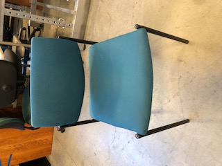 Teal Cushioned Chair w/ Black Legs (303605)