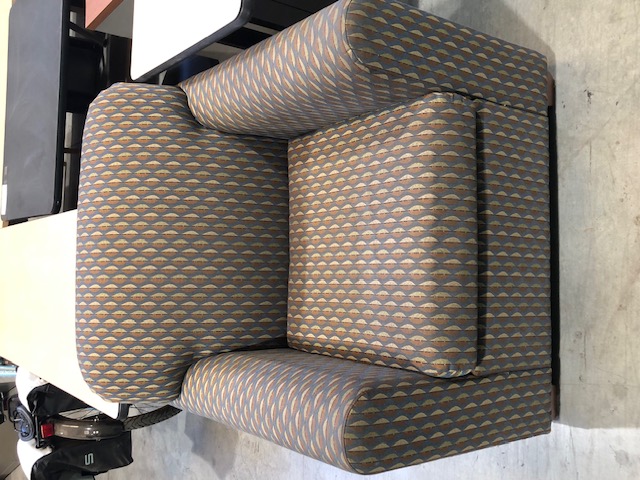 Blue armchair with multicolored pattern (306932)